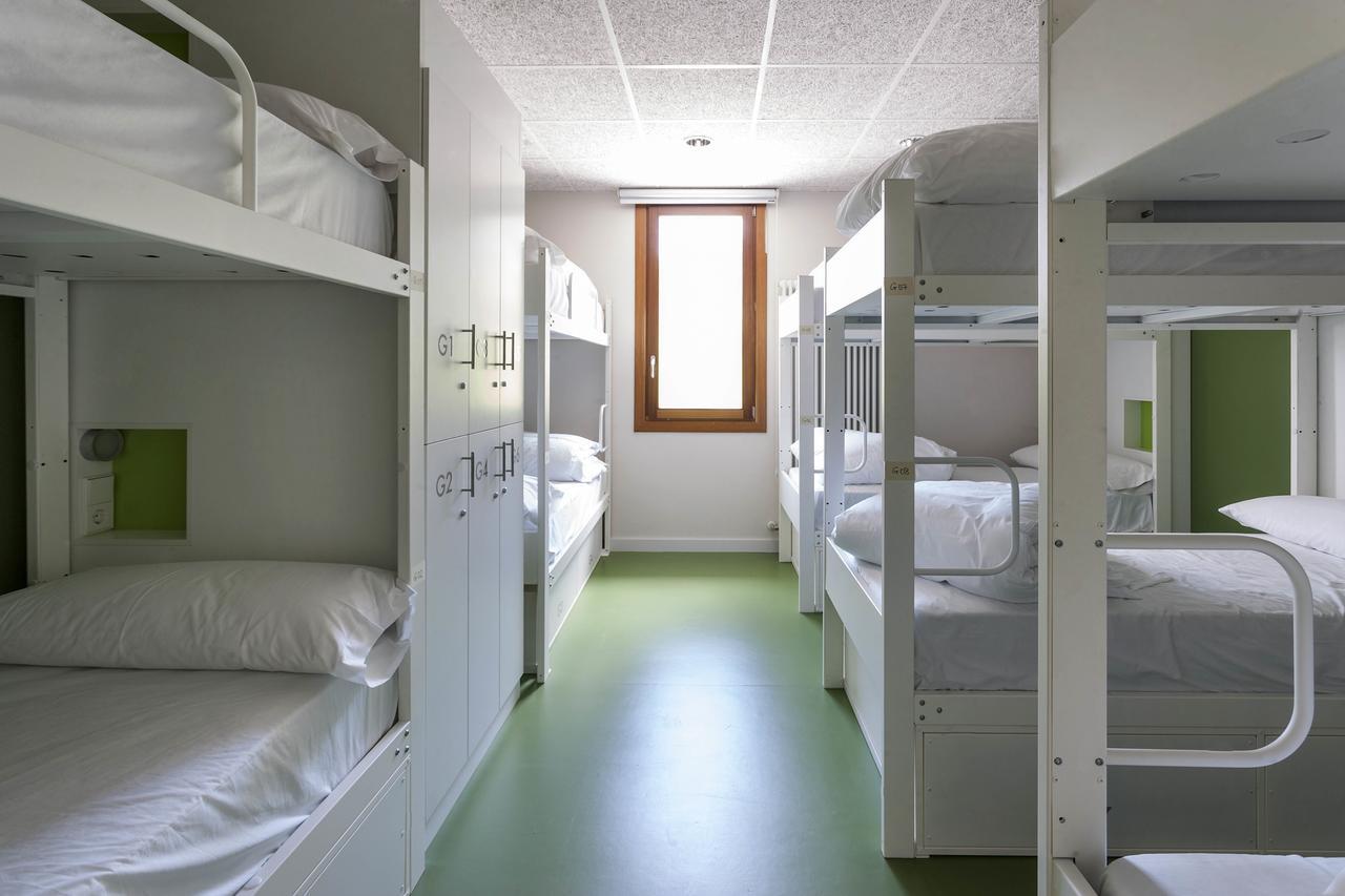 Youth Hostel Non Stop Inn By Irrisarri Land Igantzi Room photo