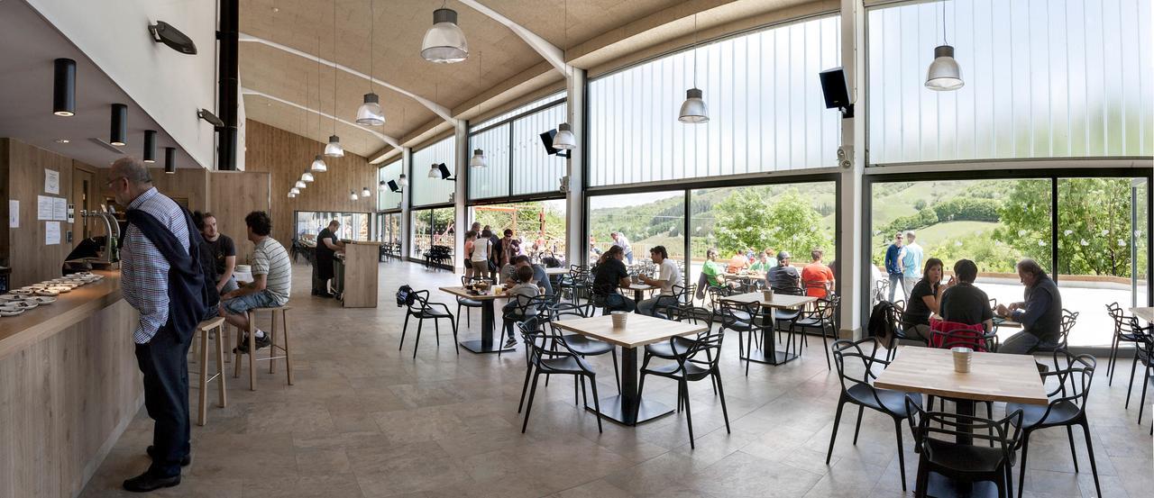 Youth Hostel Non Stop Inn By Irrisarri Land Igantzi Exterior photo